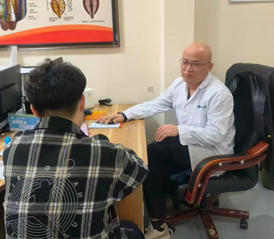 广州市|男科医师高朋磊：守护男性健康，专业男科诊疗